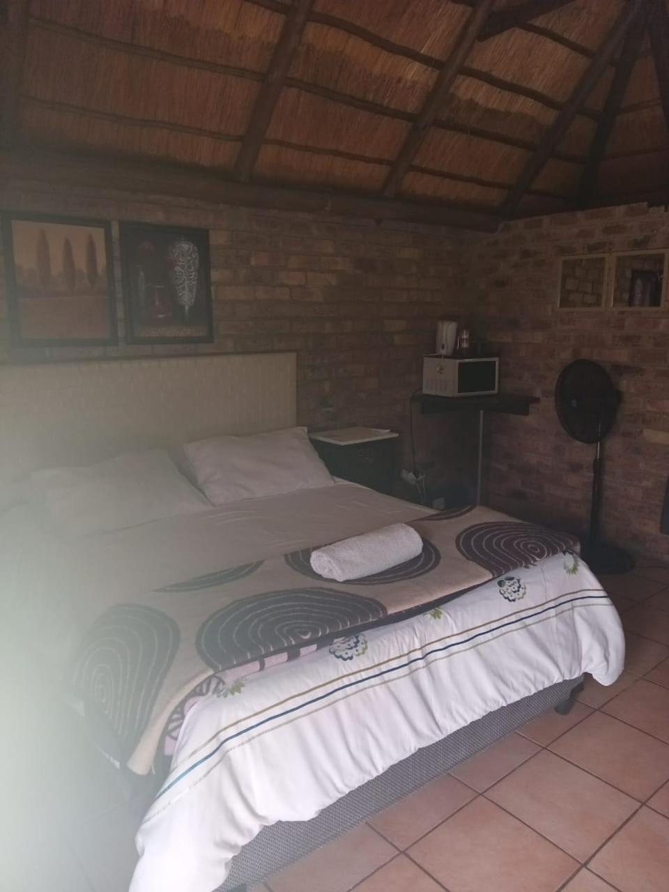 Pepe Piatto Lodge Grootvlei Exterior photo