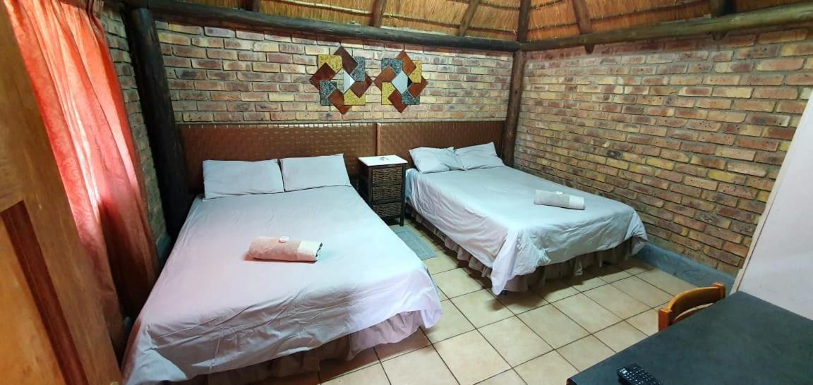 Pepe Piatto Lodge Grootvlei Exterior photo